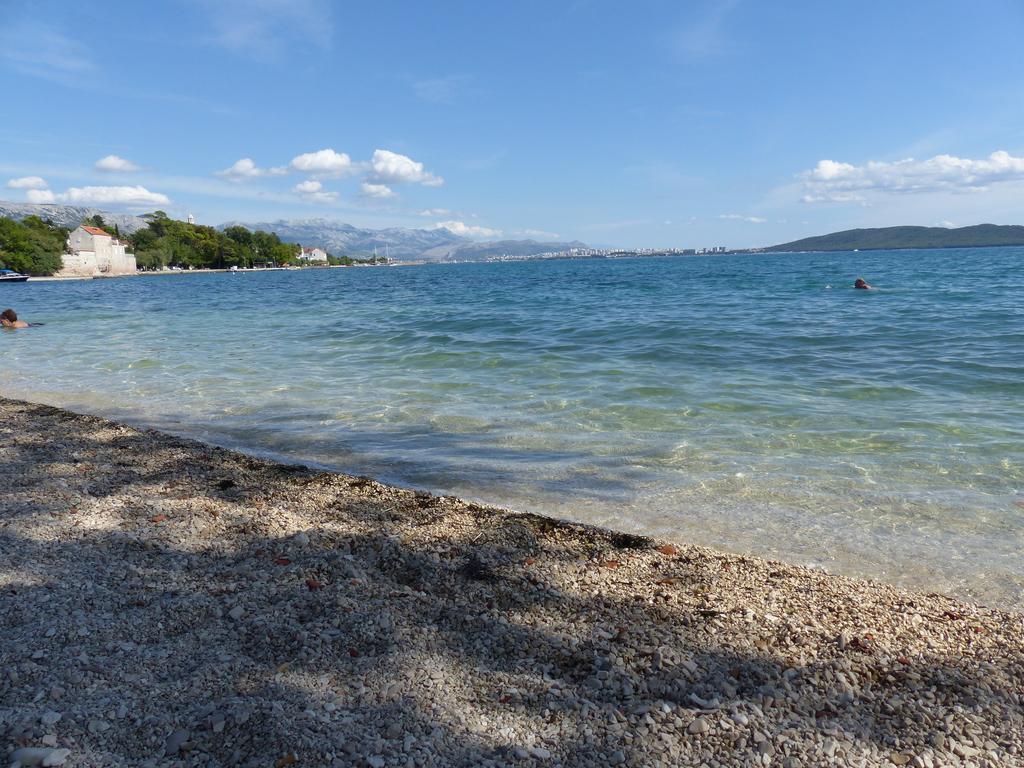 Iris Beach Apartments Kastela Exterior photo